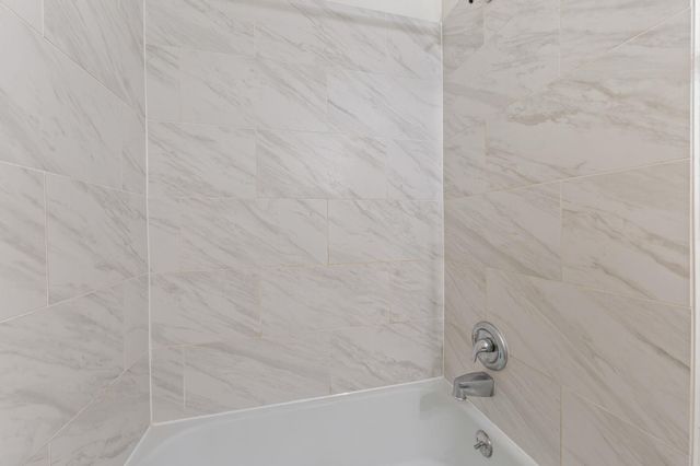 1907 Fairlawn LN 2, Austin, TX 78704