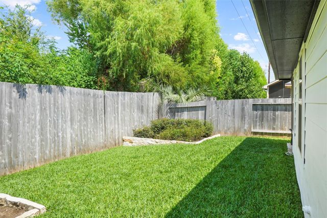 12112 City Trek Lane, Houston, TX 77047