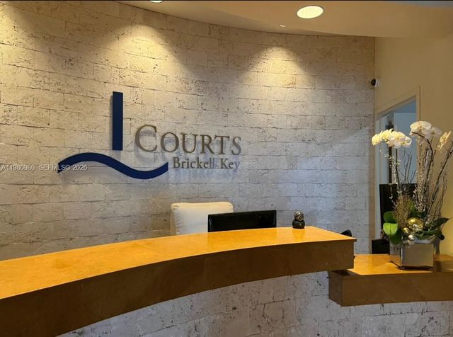 801 Brickell Key Blvd 806, Miami, FL 33131