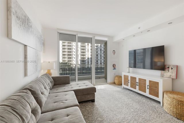 801 Brickell Key Blvd 806, Miami, FL 33131