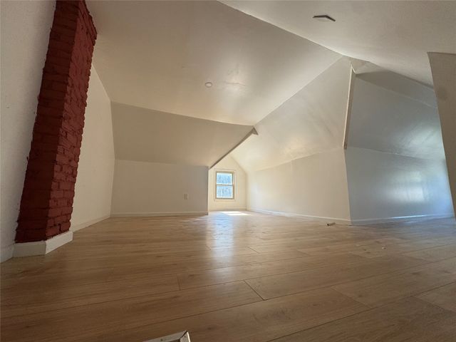 317 E 27TH Street, Erie, PA 16504