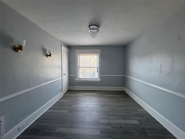 317 E 27TH Street, Erie, PA 16504