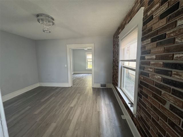 317 E 27TH Street, Erie, PA 16504