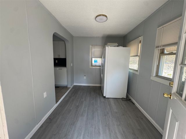 317 E 27TH Street, Erie, PA 16504