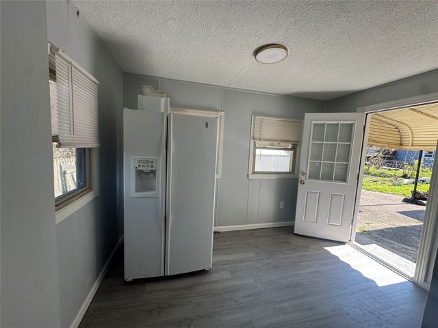317 E 27TH Street, Erie, PA 16504