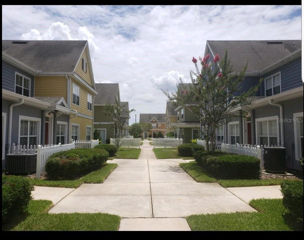 4562 JONAFREE LANE 104, Kissimmee, FL 34746