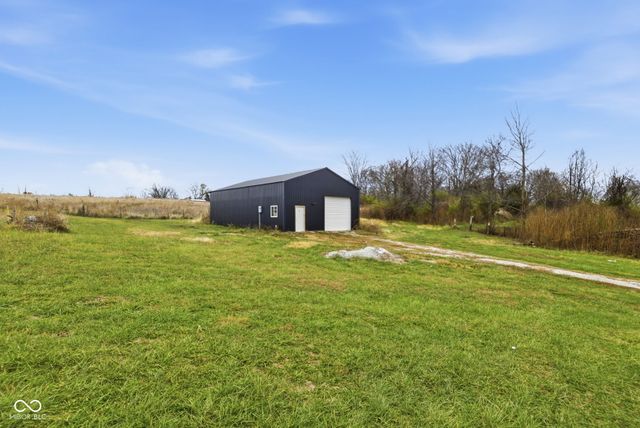 6192 S County Road 550 E, Greencastle, IN 46135