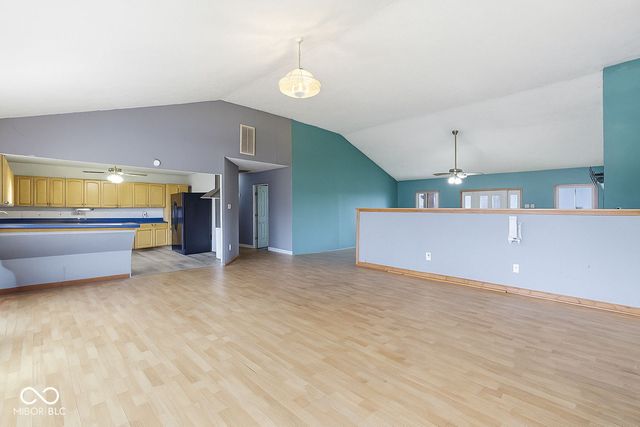 6192 S County Road 550 E, Greencastle, IN 46135