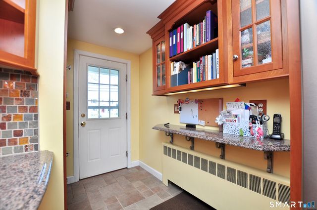 64 Mohegan Drive, West Hartford, CT 06117