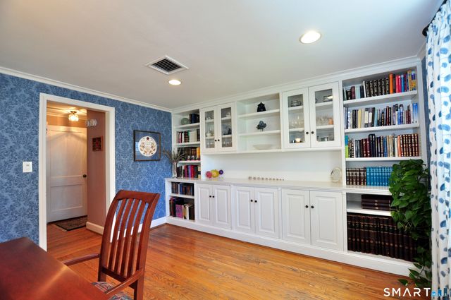 64 Mohegan Drive, West Hartford, CT 06117