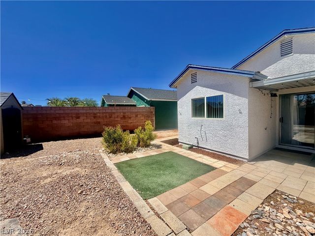 7281 Girard Drive, Las Vegas, NV 89147