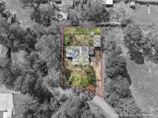 142 Golf Rd, Gilmer, TX 75644