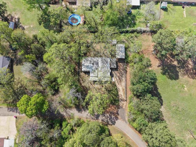 142 Golf Rd, Gilmer, TX 75644