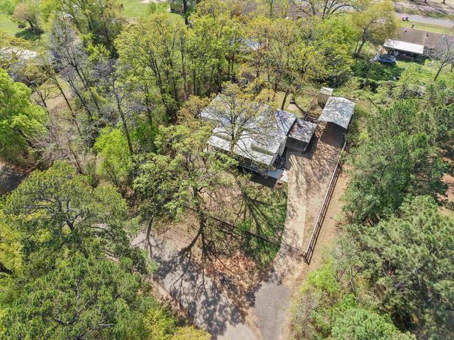 142 Golf Rd, Gilmer, TX 75644