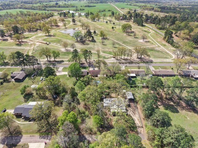 142 Golf Rd, Gilmer, TX 75644