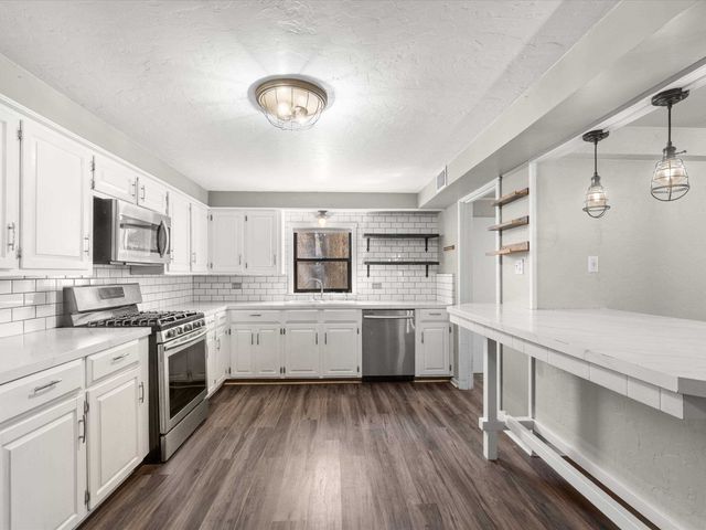 142 Golf Rd, Gilmer, TX 75644