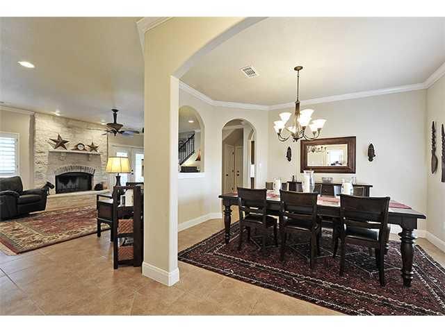 644 Newport DR, Spicewood, TX 78669