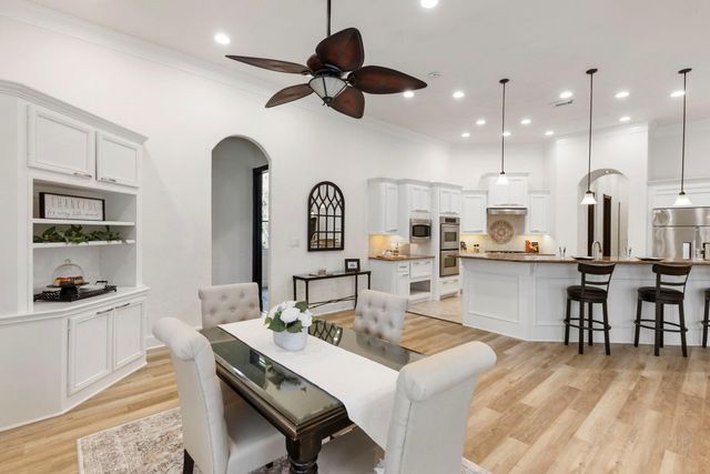 28019 E Benders Landing Boulevard, Spring, TX 77386