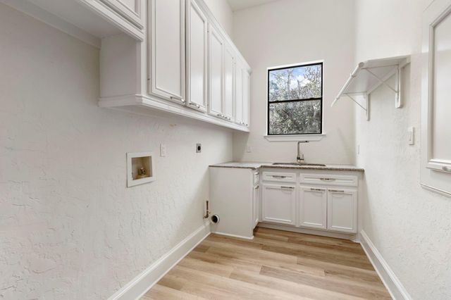 28019 E Benders Landing Boulevard, Spring, TX 77386