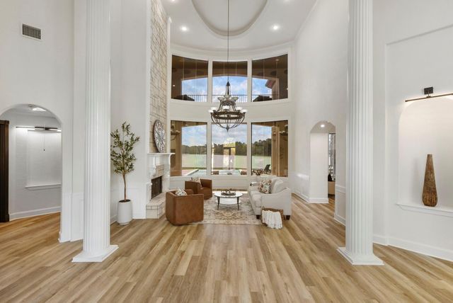 28019 E Benders Landing Boulevard, Spring, TX 77386