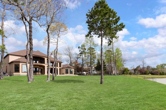 28019 E Benders Landing Boulevard, Spring, TX 77386