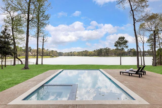 28019 E Benders Landing Boulevard, Spring, TX 77386