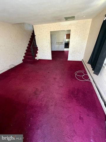 230 N DIAMOND ST, Clifton Heights, PA 19018