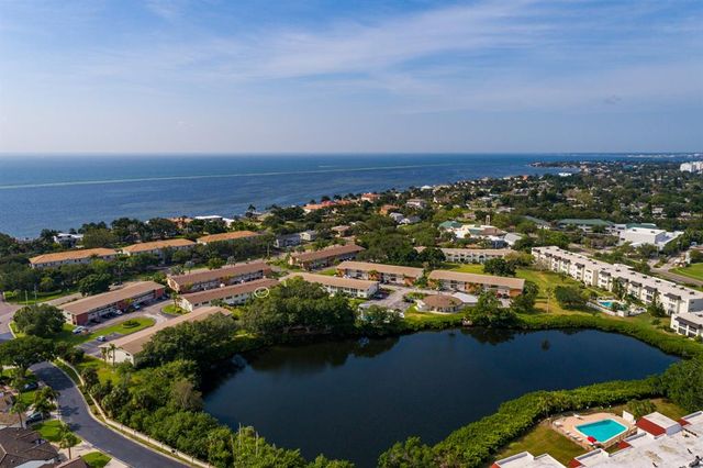 4550 OVERLOOK DRIVE NE 258, St Petersburg, FL 33703
