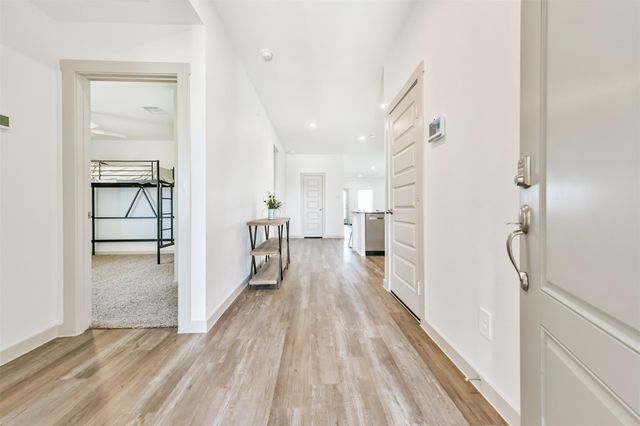 1702 Perch Street, Alvin, TX 77511