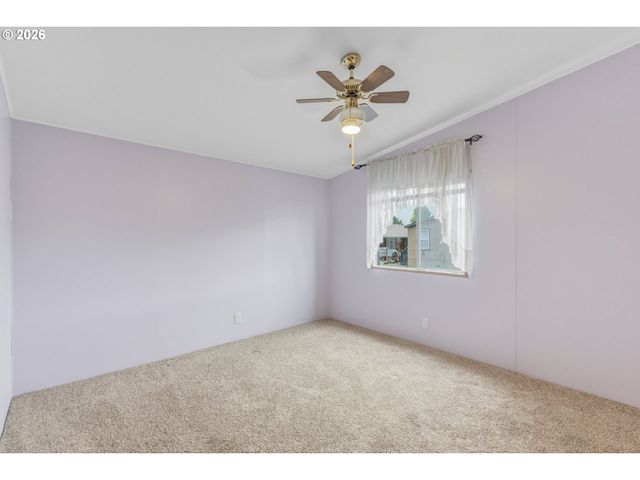 116 BLUE HERON Dr, Longview, WA 98632