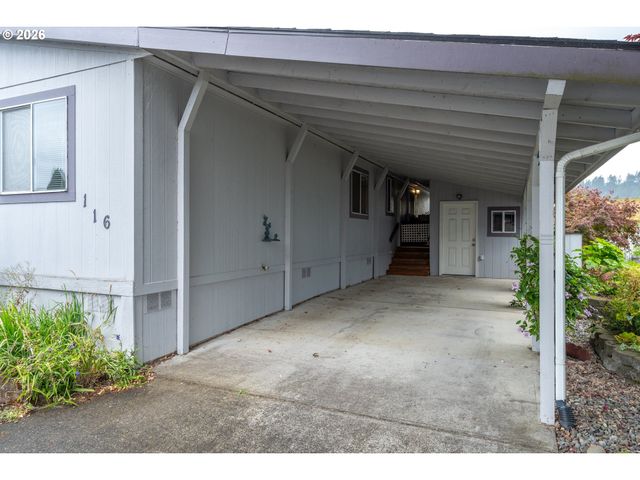 116 BLUE HERON Dr, Longview, WA 98632
