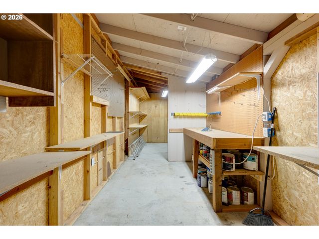 116 BLUE HERON Dr, Longview, WA 98632