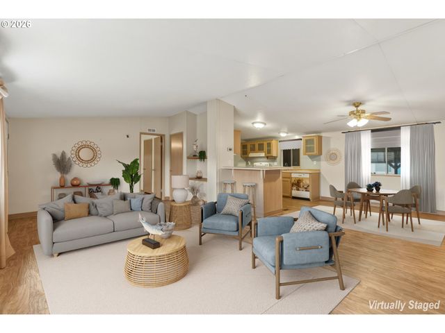 116 BLUE HERON Dr, Longview, WA 98632