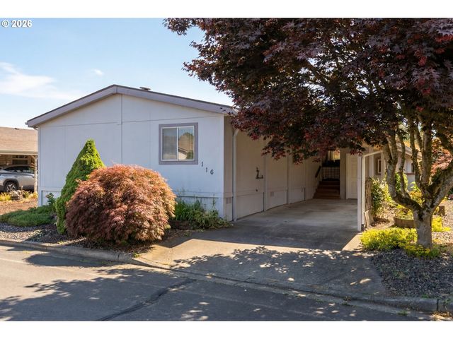 116 BLUE HERON Dr, Longview, WA 98632