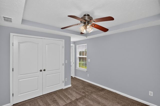 2034 George Buchanan Dr, La Vergne, TN 37086