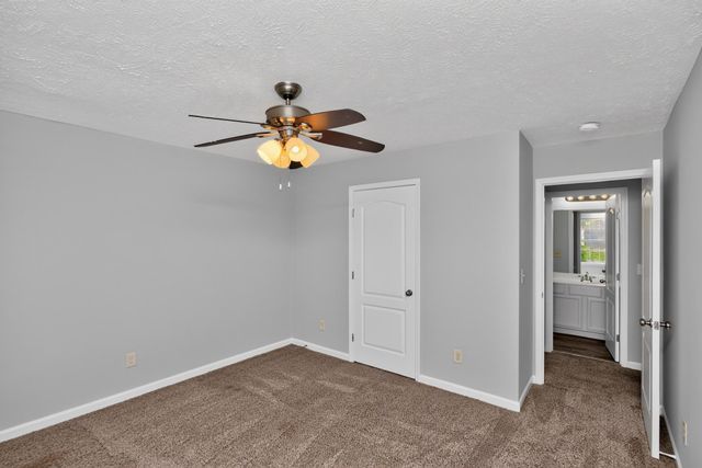 2034 George Buchanan Dr, La Vergne, TN 37086
