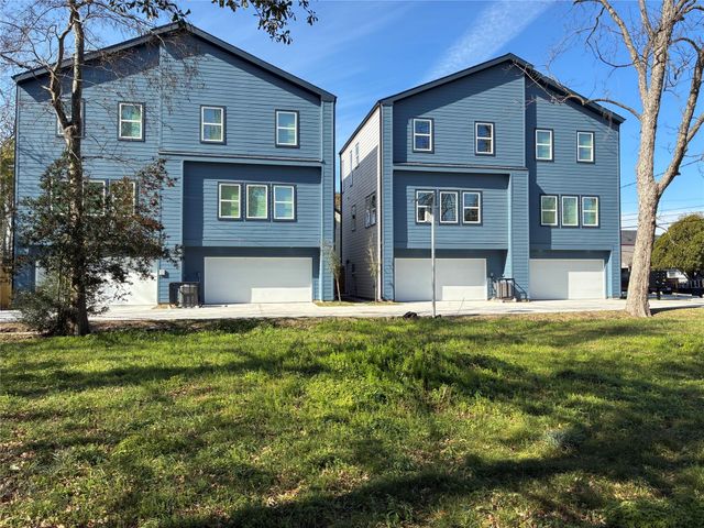 887 Lucky Street, Houston, TX 77088