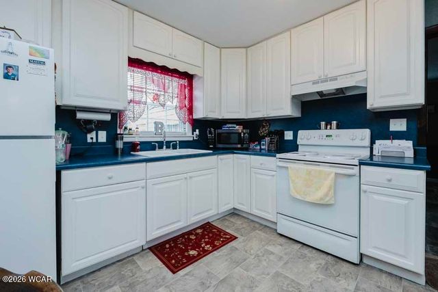 207 Walnut Street, Pandora, OH 45877