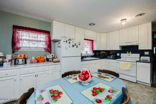 207 Walnut Street, Pandora, OH 45877