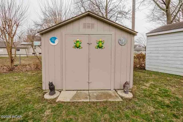 207 Walnut Street, Pandora, OH 45877