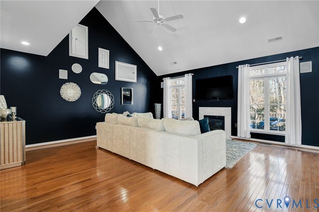 1629 Sara Parke Ct, Manakin Sabot, VA 23103