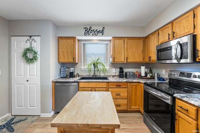 3024 Killarney Place, Fort Wayne, IN 46818