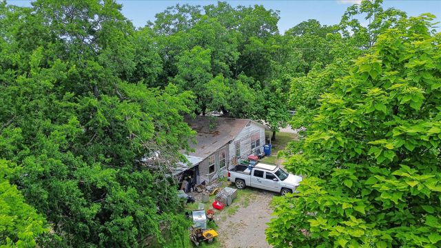 817 S Main Street, Farmersville, TX 75442