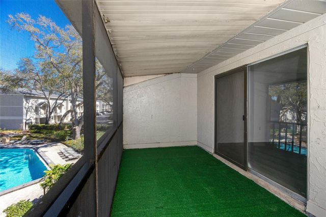 14422 REUTER STRASSE CIRCLE 112, Tampa, FL 33613