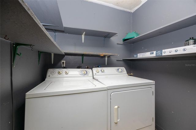 14422 REUTER STRASSE CIRCLE 112, Tampa, FL 33613