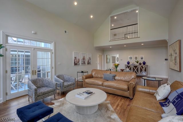 51 Post Kennel Rd, Bernardsville Boro, NJ 07931