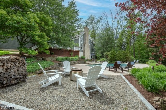 51 Post Kennel Rd, Bernardsville Boro, NJ 07931