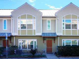 1275 DREW STREET, Clearwater, FL 33755
