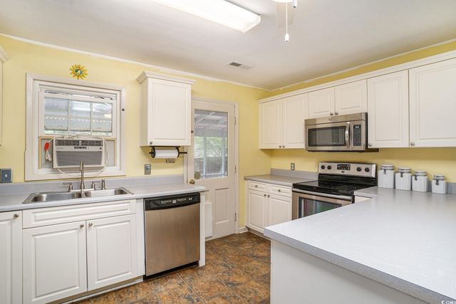 71 Plantation Rd., Myrtle Beach, SC 29588