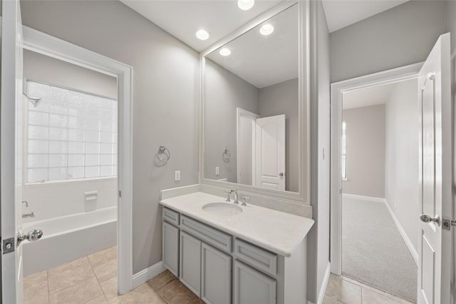 2304 Albans Road B, Houston, TX 77005